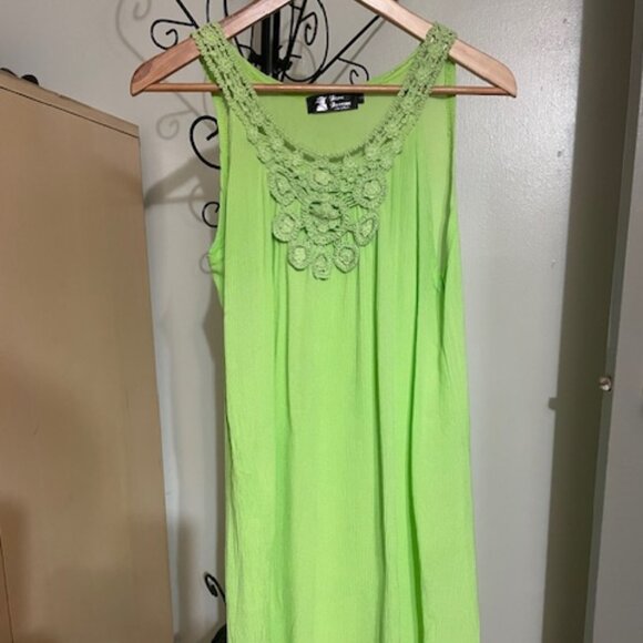 Jeune Jeunesse Chartreuse Green Summer Dress or Cover Up - Size S - Picture 1 of 4